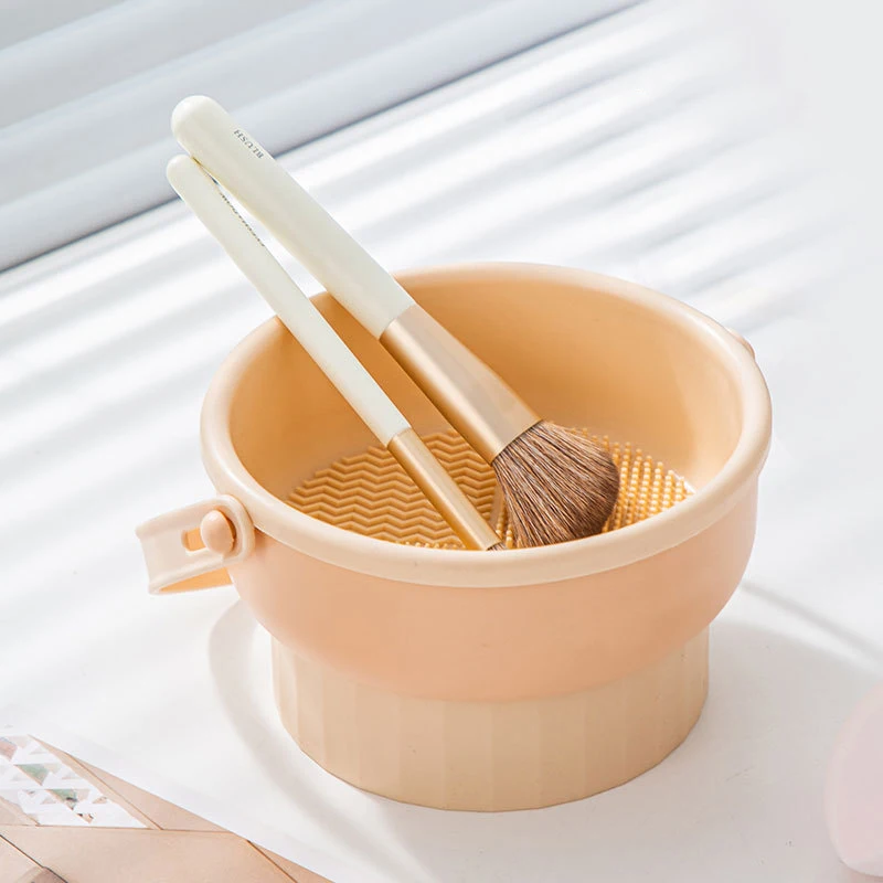 Filles de lavage de brosse de  - Beauty Makeup Egg avis et prix